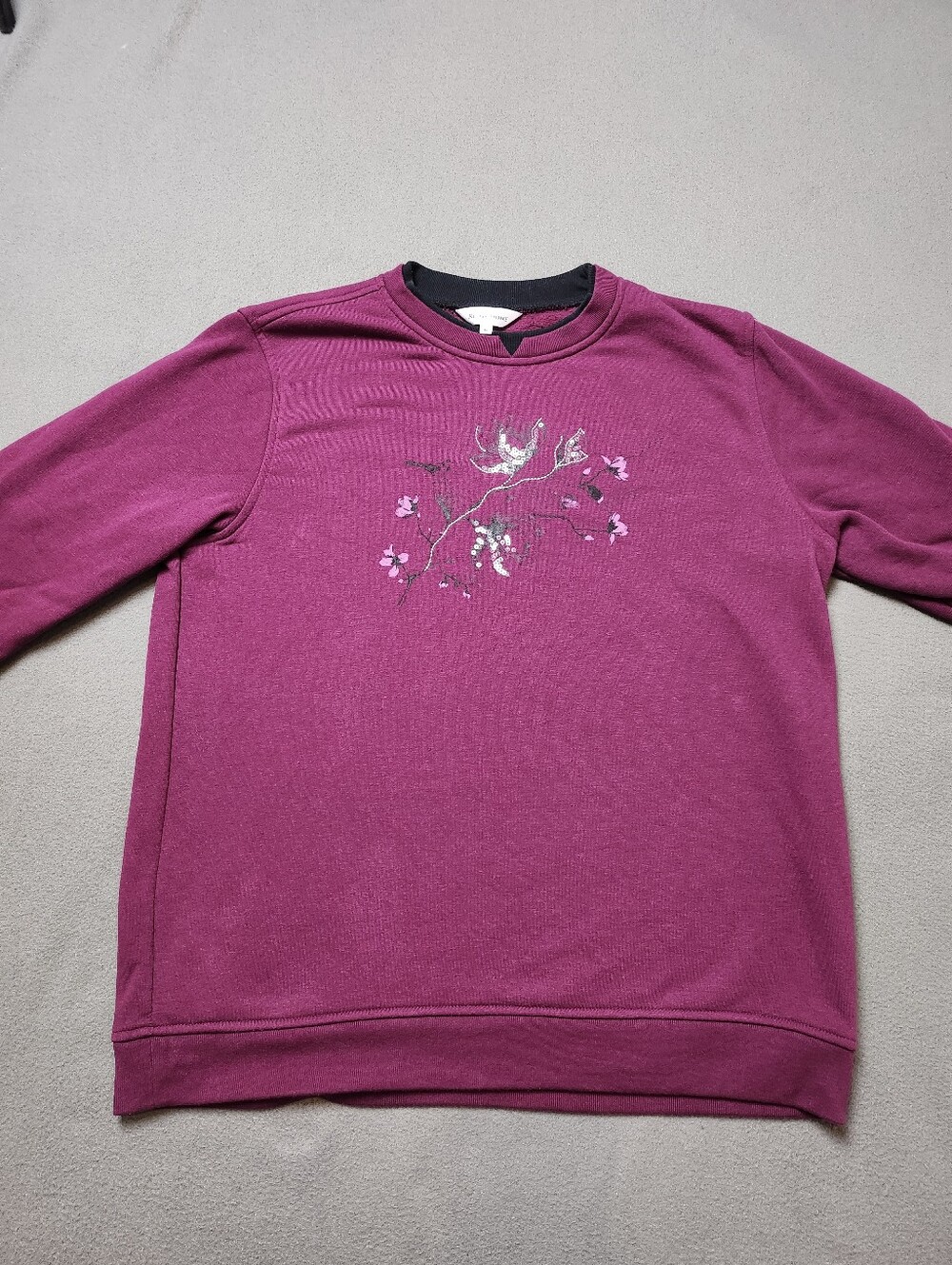 Northern Reflections Magenta Floral Sequin Sweatshirt Size L